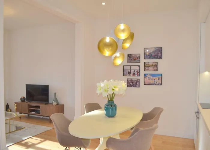 Tp Aura 19, Swimming Pool, Terrace & View *