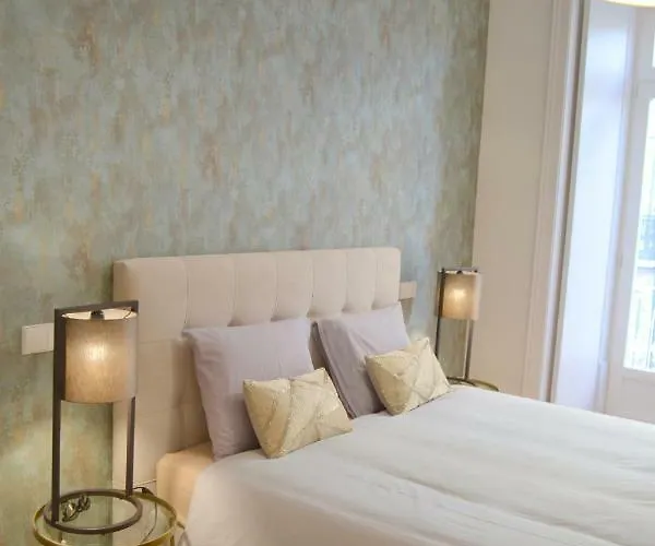 Tp Aura 19, Swimming Pool, Terrace & View